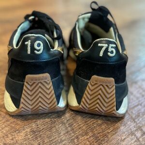 diadora Heritage 1975 Italian street shoes. Worn less than 5x.
